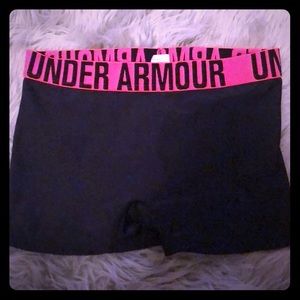 Adorable under armour spandex